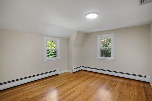 23 Wildrose Court, Warwick, RI 02888
