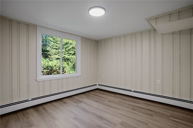 23 Wildrose Court, Warwick, RI 02888