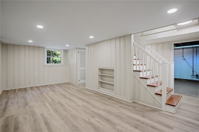 23 Wildrose Court, Warwick, RI 02888
