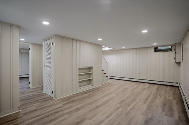 23 Wildrose Court, Warwick, RI 02888