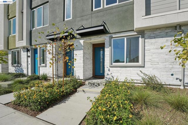 1933 Grand Street, Alameda, CA 94501