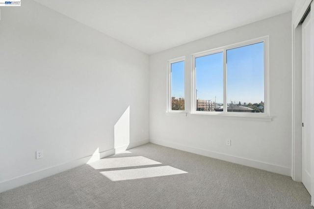 1933 Grand Street, Alameda, CA 94501