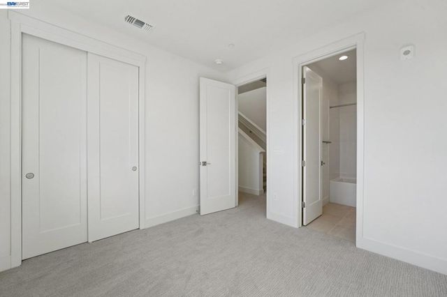 1933 Grand Street, Alameda, CA 94501