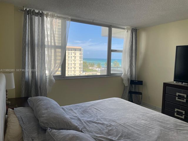 3180 S Ocean Dr 506, Hallandale Beach, FL 33009