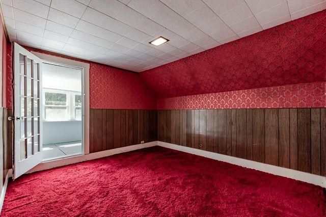 186 Summer St, Gardner, MA 01440