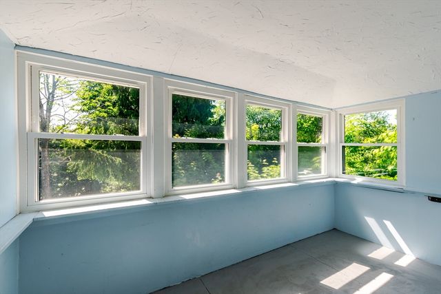 186 Summer St, Gardner, MA 01440