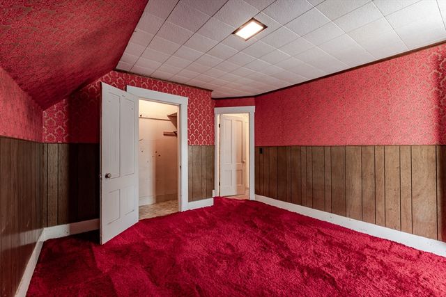 186 Summer St, Gardner, MA 01440