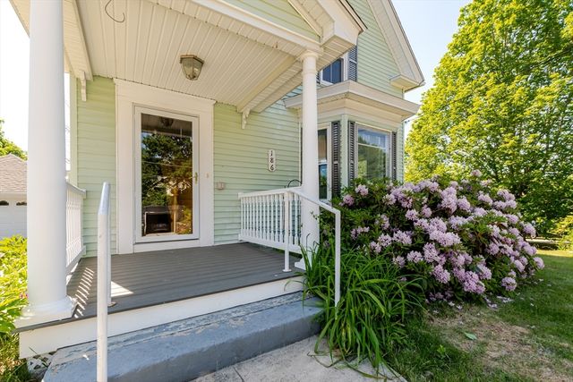 186 Summer St, Gardner, MA 01440