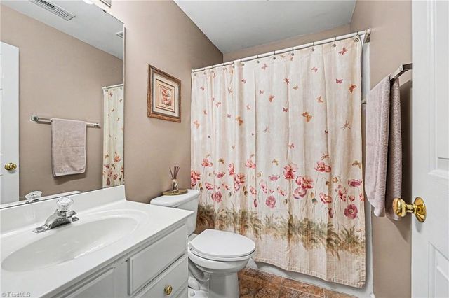 3368 CherryBrook Drive, Jamestown, NC 27282