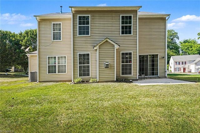 3368 CherryBrook Drive, Jamestown, NC 27282