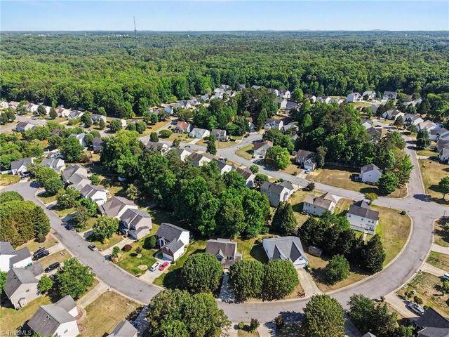 3368 CherryBrook Drive, Jamestown, NC 27282
