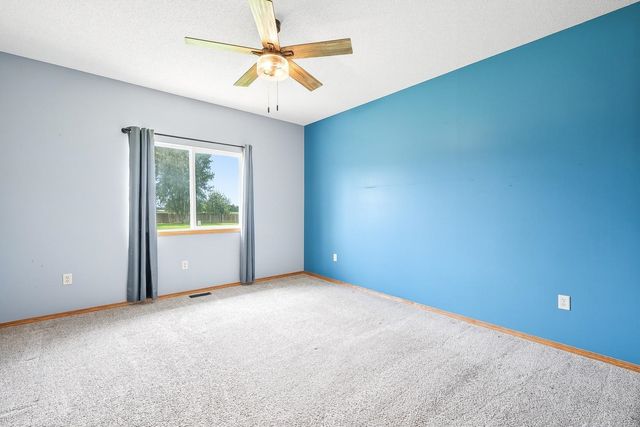 1755 W Saddle Brooke, Haysville, KS 67060