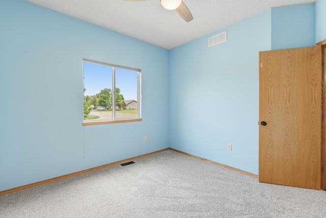 1755 W Saddle Brooke, Haysville, KS 67060