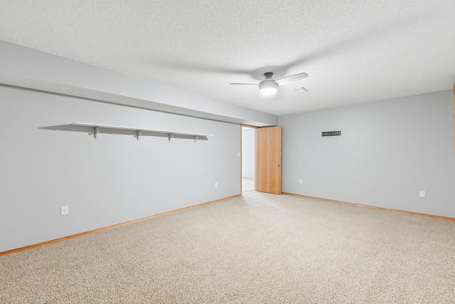 1755 W Saddle Brooke, Haysville, KS 67060