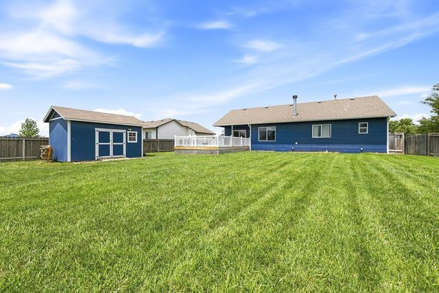 1755 W Saddle Brooke, Haysville, KS 67060