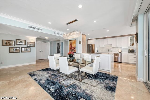 4401 Gulf Shore BLVD N PH3, Naples, FL 34103