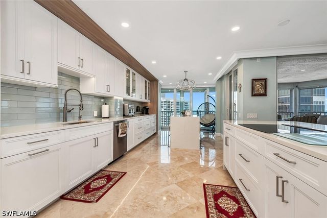 4401 Gulf Shore BLVD N PH3, Naples, FL 34103