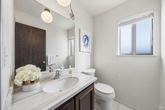 818 S Eliseo Dr, Greenbrae, CA 94904