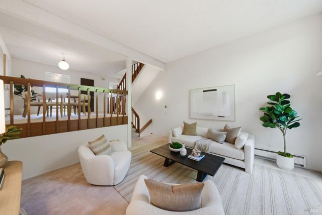 818 S Eliseo Dr, Greenbrae, CA 94904