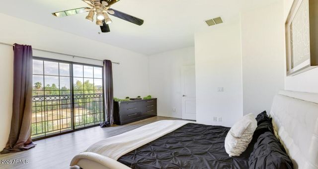 3430 E AVALON Drive, Phoenix, AZ 85018