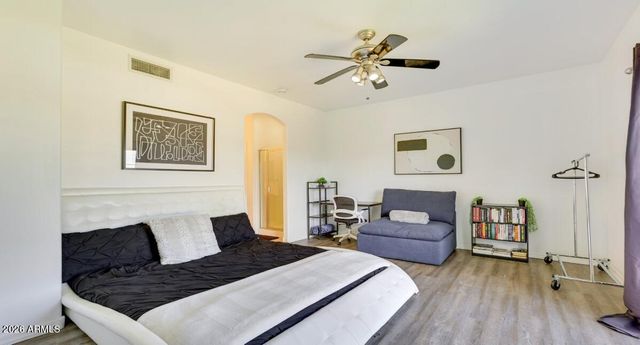 3430 E AVALON Drive, Phoenix, AZ 85018