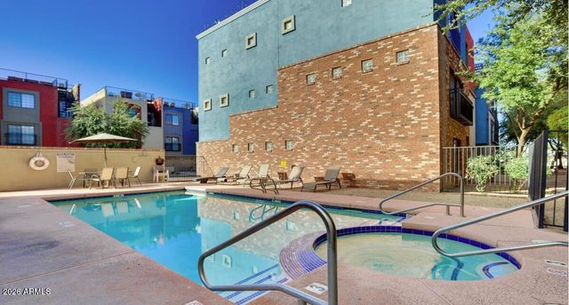 3430 E AVALON Drive, Phoenix, AZ 85018