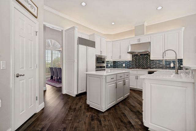 114 Danielle Drive, Hudson Oaks, TX 76087