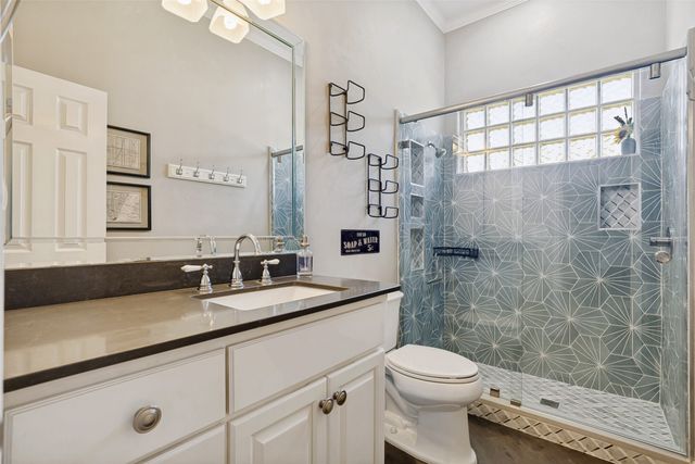 114 Danielle Drive, Hudson Oaks, TX 76087