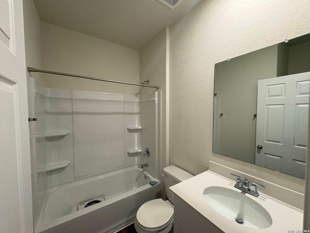 10223 Crossbuck, Converse, TX 78109