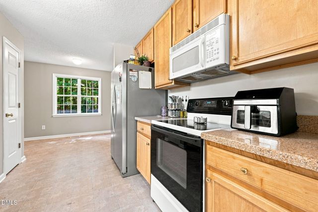 47 Rockhurst Court, Raleigh, NC 27603