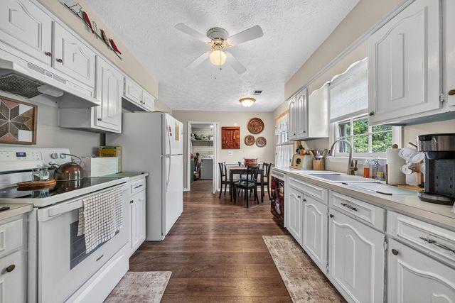 6539 Hillbrook Avenue, Columbus, GA 31909
