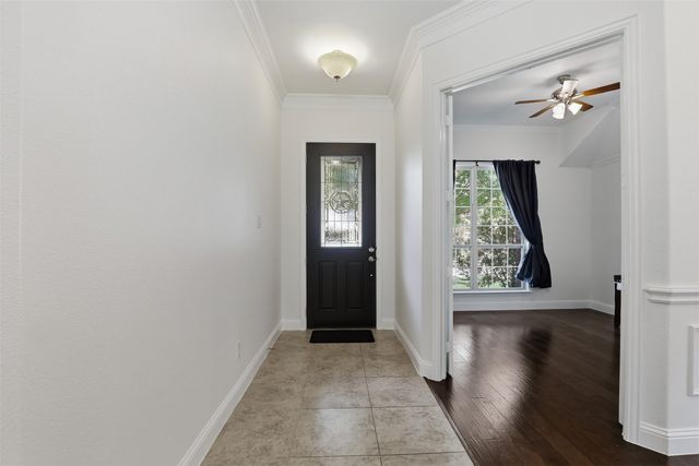 1383 Sandhurst Drive, Roanoke, TX 76262