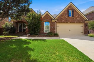 1383 Sandhurst Drive, Roanoke, TX 76262