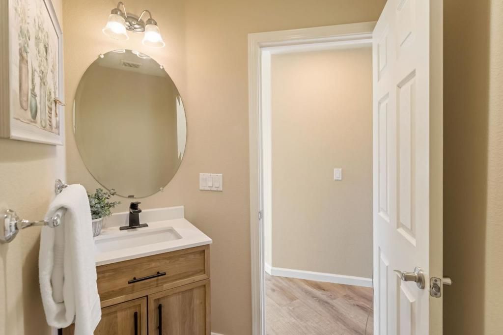 Image 45 of property listing at 300 Crestridge Court, San Jose, CA 95138