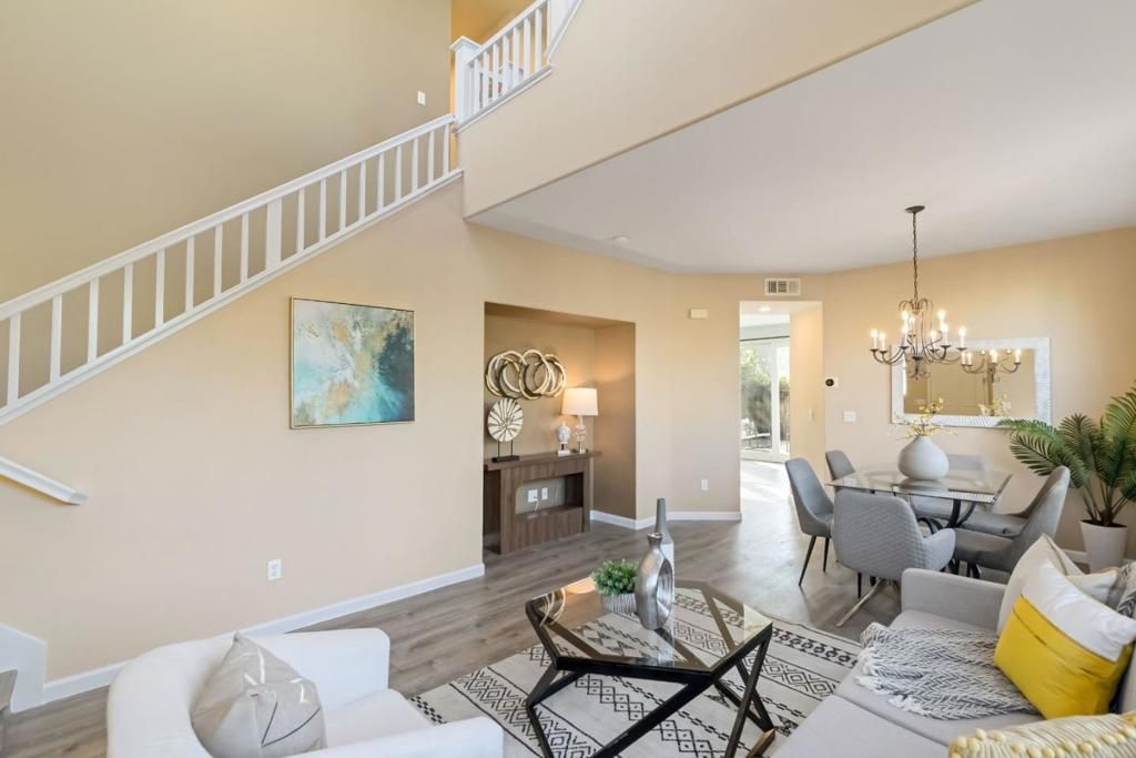 Image 9 of property listing at 300 Crestridge Court, San Jose, CA 95138