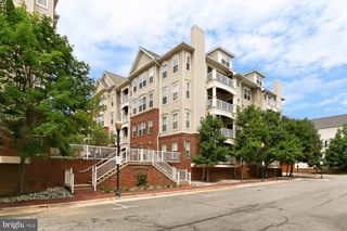5120 DONOVAN DR #107, Alexandria, VA 22304
