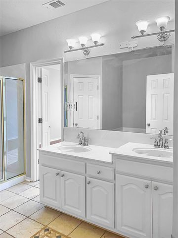 6312 Bittersweet Drive, Arlington, TX 76001