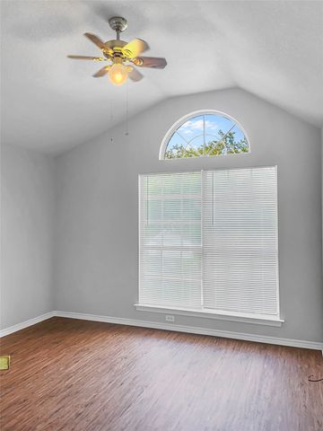 6312 Bittersweet Drive, Arlington, TX 76001