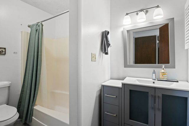 407 WESTWOOD Drive, Tallahassee, FL 32304