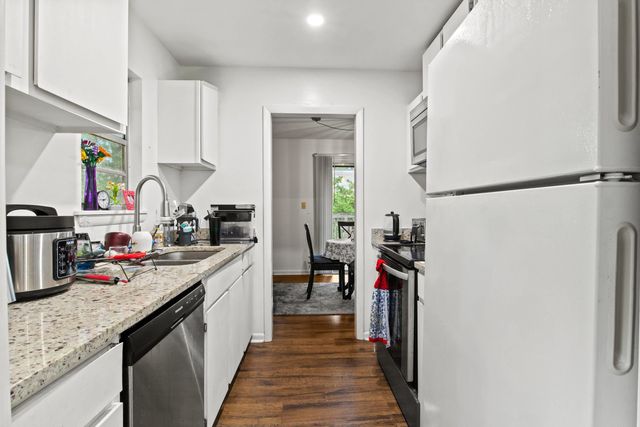 407 WESTWOOD Drive, Tallahassee, FL 32304