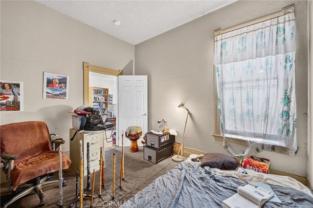 1664 W 12th, Los Angeles, CA 90015
