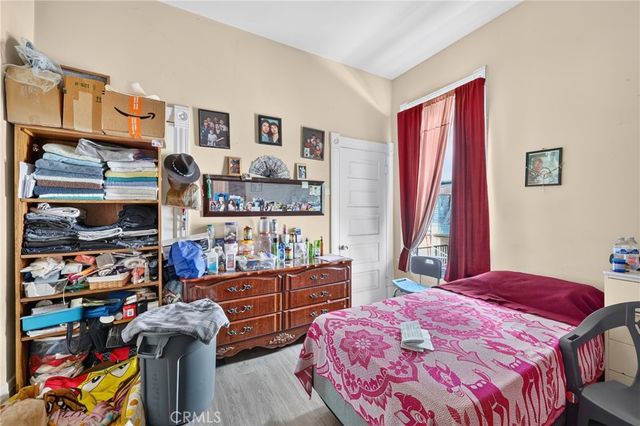 1664 W 12th, Los Angeles, CA 90015