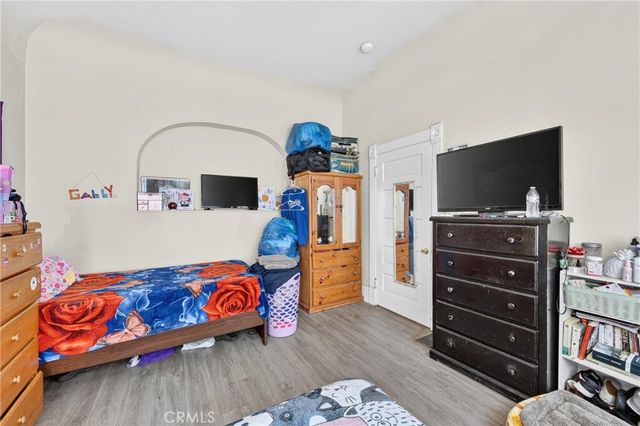 1664 W 12th, Los Angeles, CA 90015