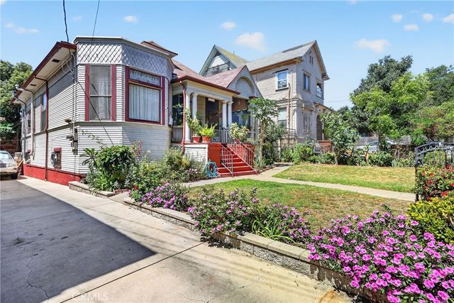 1664 W 12th, Los Angeles, CA 90015