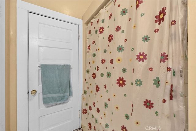 1664 W 12th, Los Angeles, CA 90015