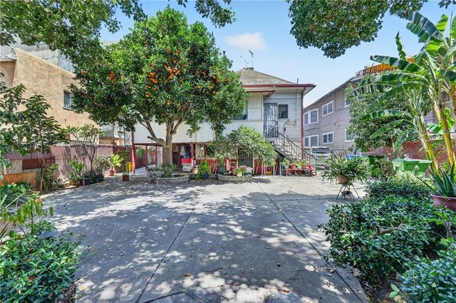 1664 W 12th, Los Angeles, CA 90015