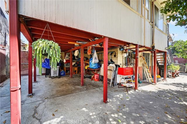 1664 W 12th, Los Angeles, CA 90015