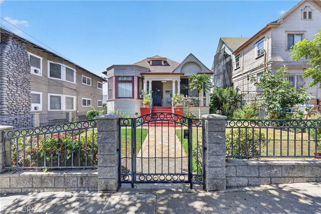 1664 W 12th, Los Angeles, CA 90015