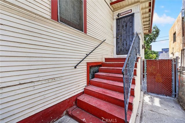 1664 W 12th, Los Angeles, CA 90015