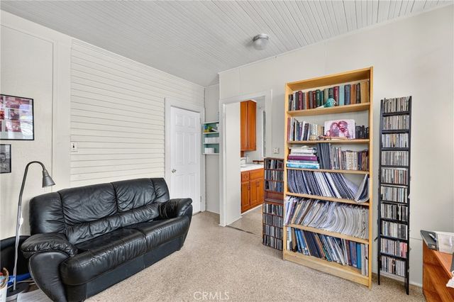1664 W 12th, Los Angeles, CA 90015